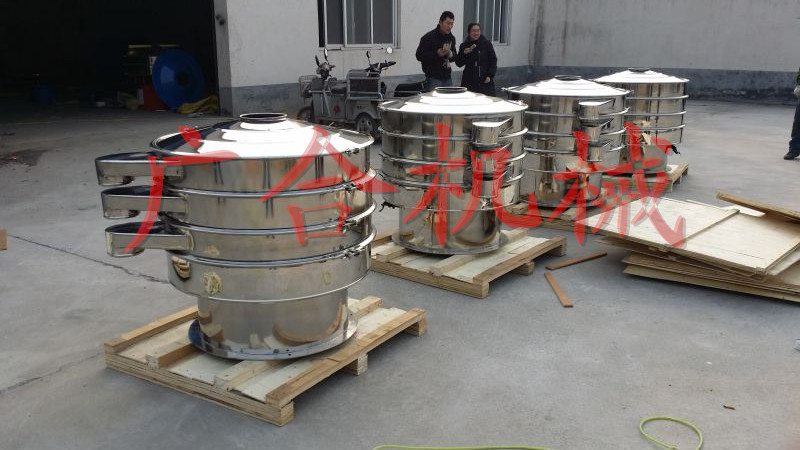 俄羅斯出口全不銹鋼振動篩準備發貨！